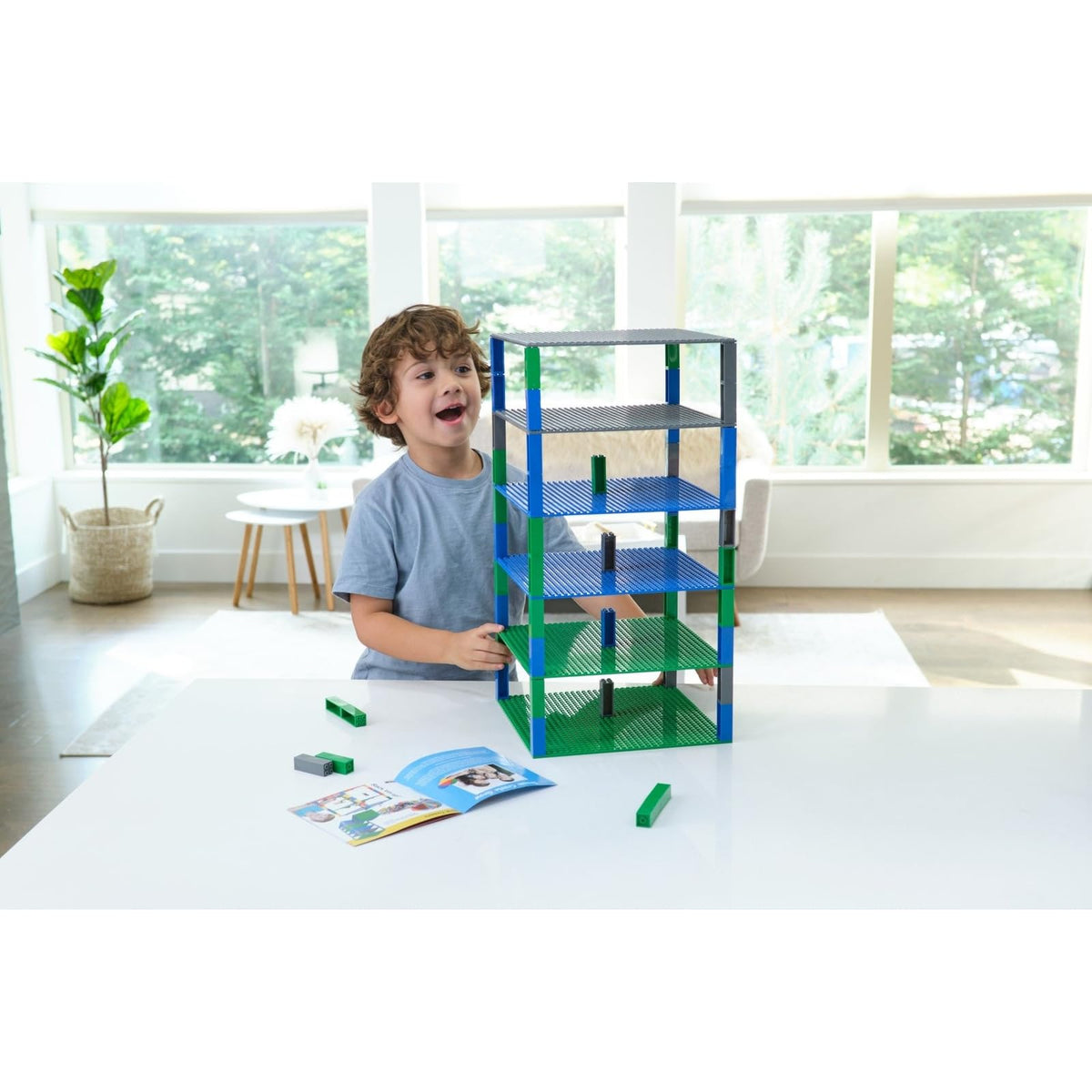 10 x 10 in 6 Baseplates with 50 Stackers Building Toy Blocks Q1525