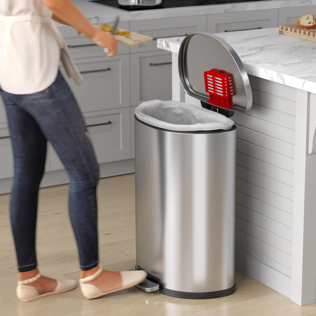 13.2 Gallon Stainless Steel Step Trash Can O845069