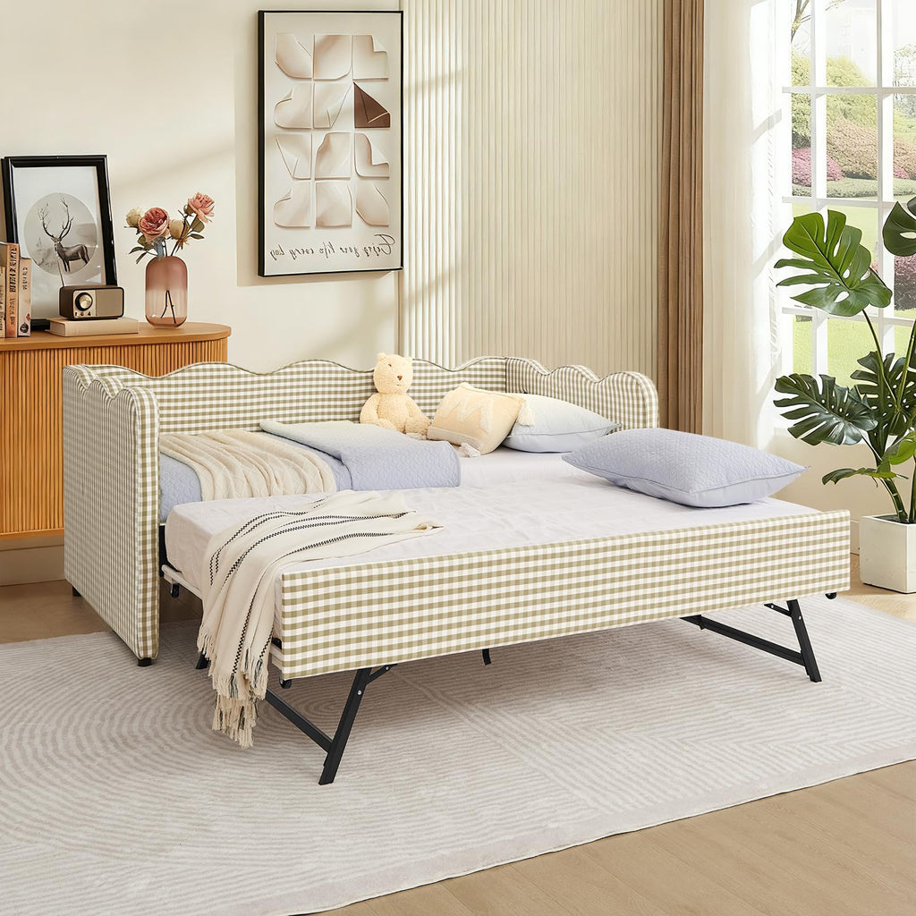 Twin Size Gingham Upholstered Daybed with Trundle and USB Ports V592